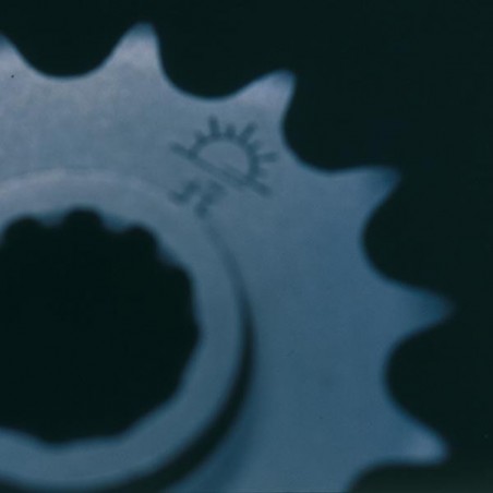 PIGNON SORTIE DE BOITE SUZUKI 1000 GSX-R - 01 A 06